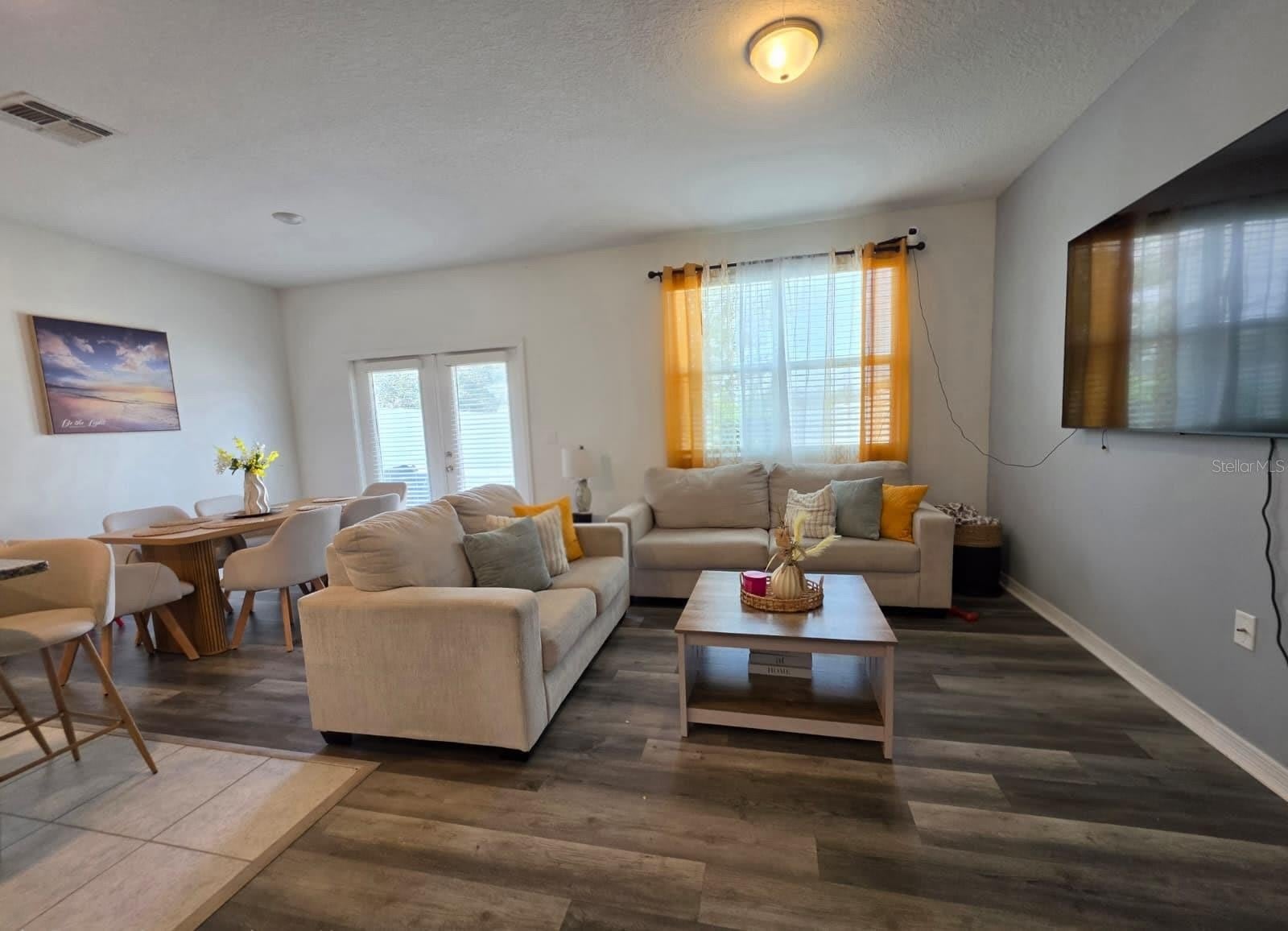 469 MADISON Drive – photo 4