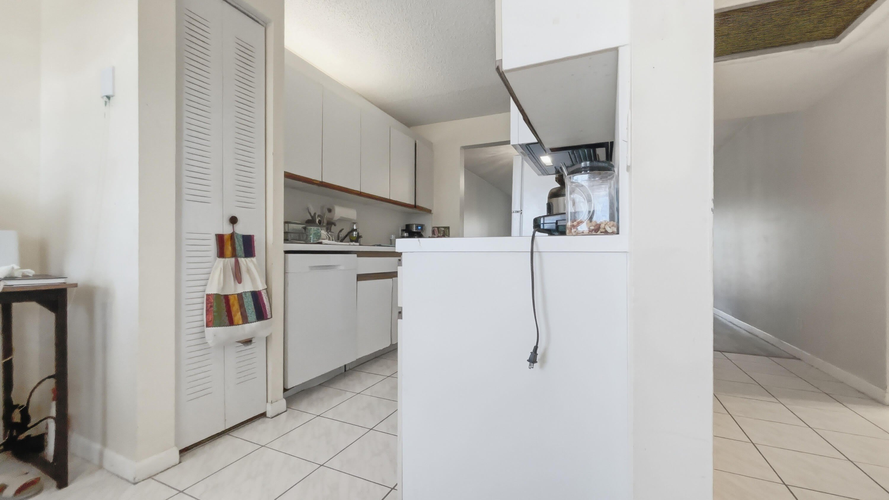 1200 SW 124th Terrace – photo 4