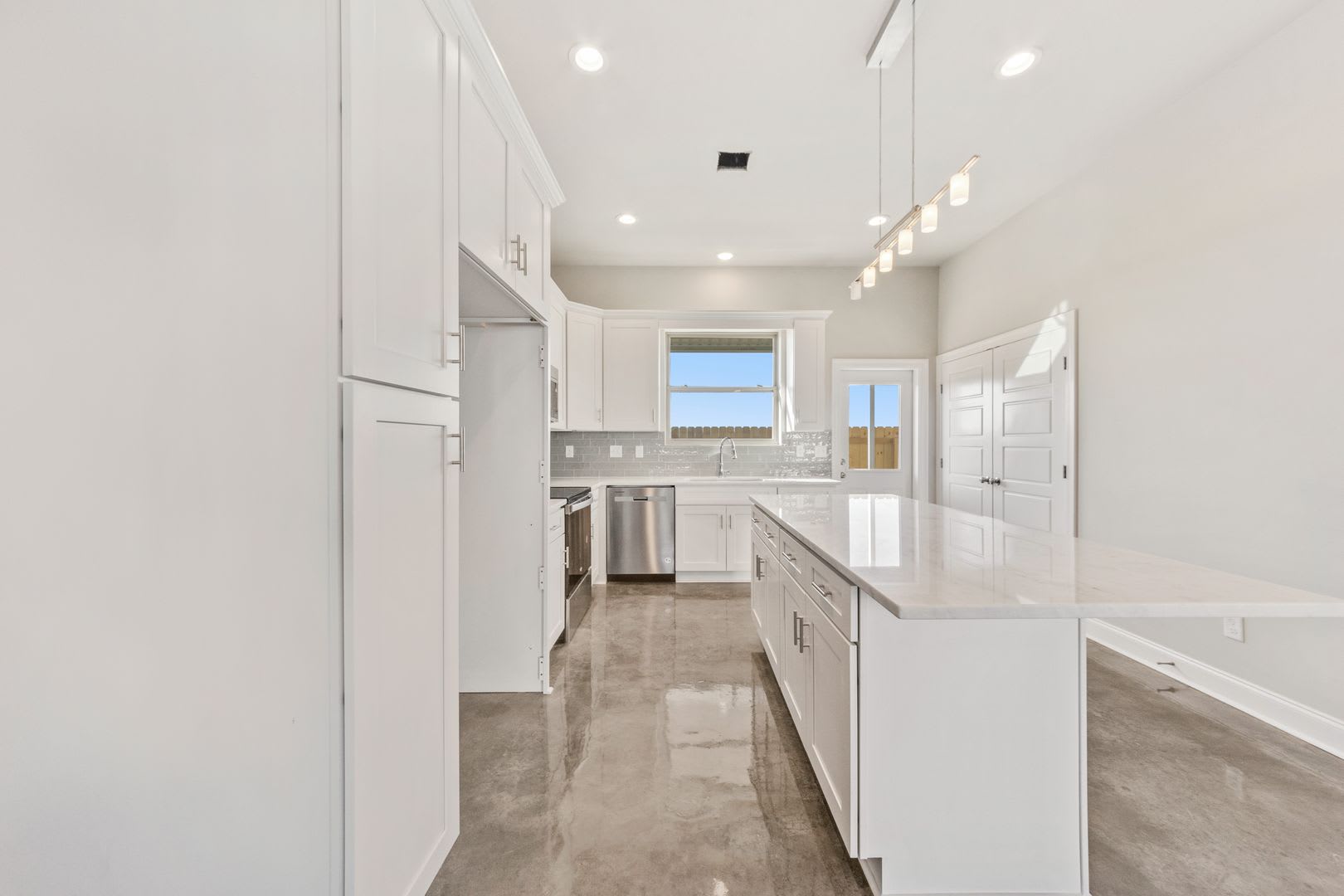 AVAILABLE IN YOUNGSVILLE! – photo 3