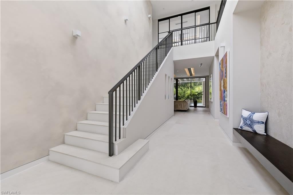590 6Th Ave N – photo 5