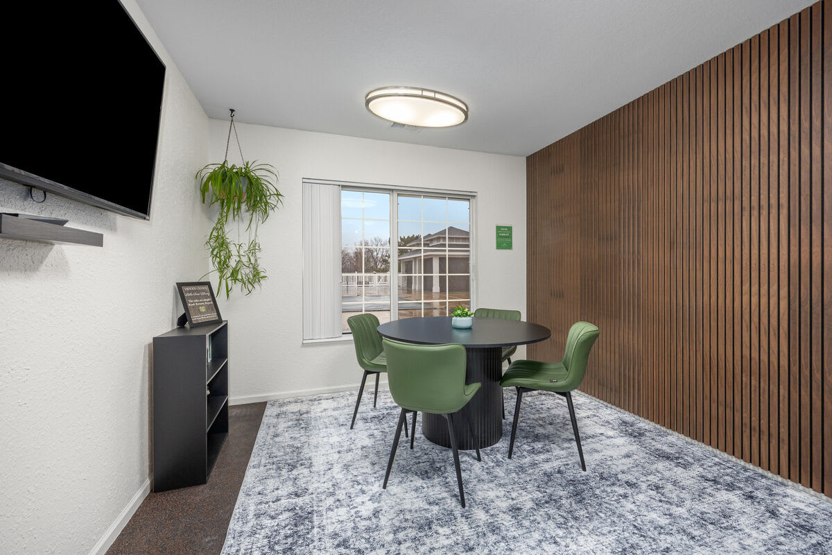Hidden Creek Apartments – photo 5