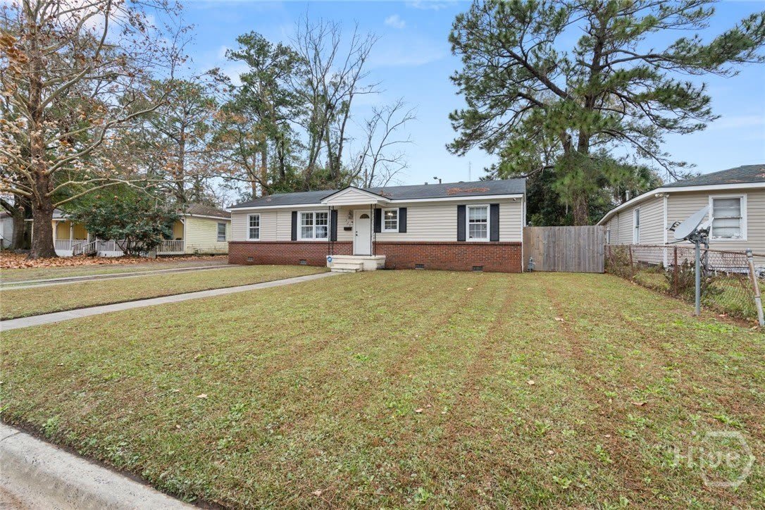 325 Manor Drive – photo 4