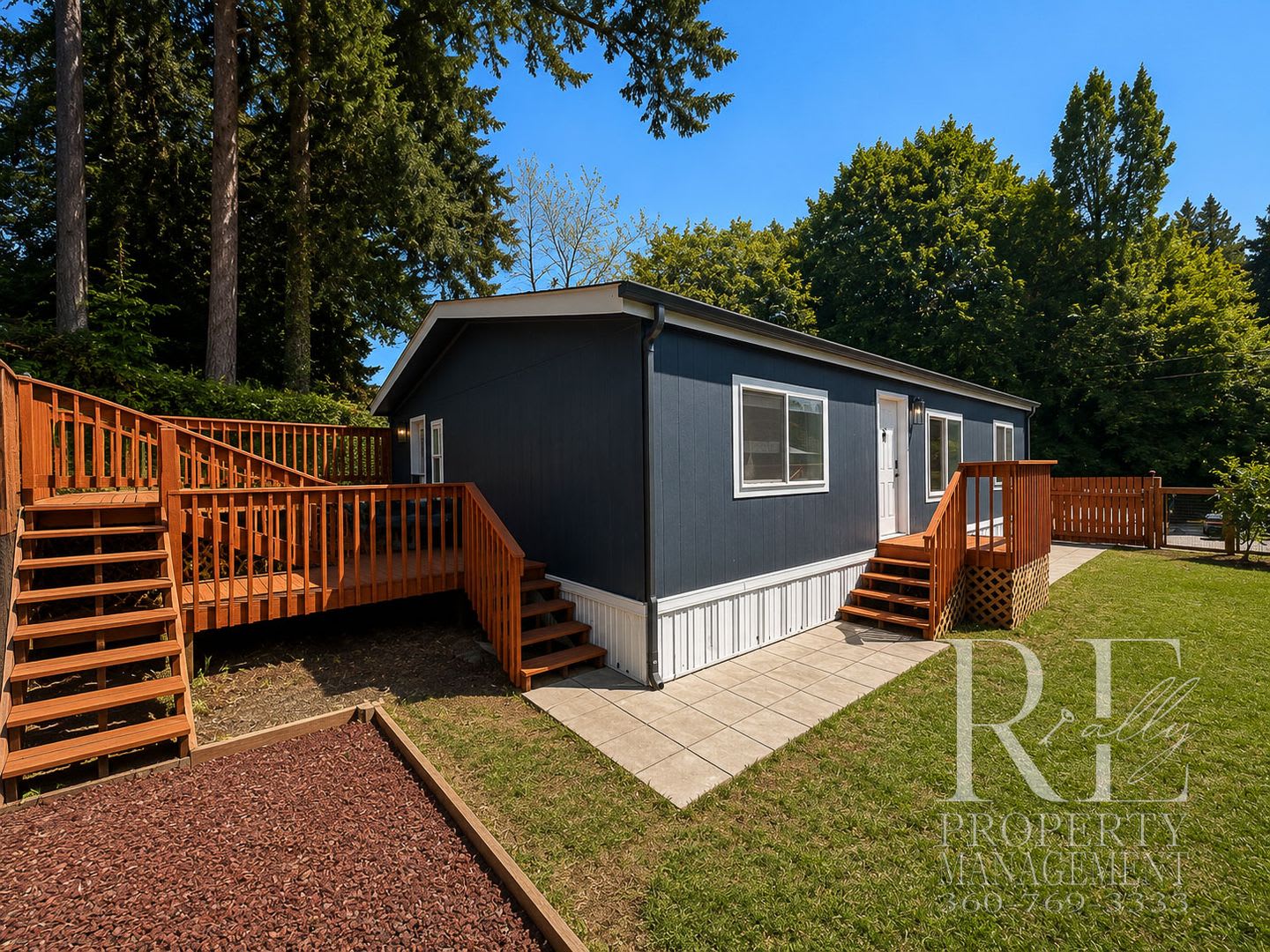Walk To The Ferry From This Updated Port Orchard Home With Expansive Deck Gated Yard – photo 1