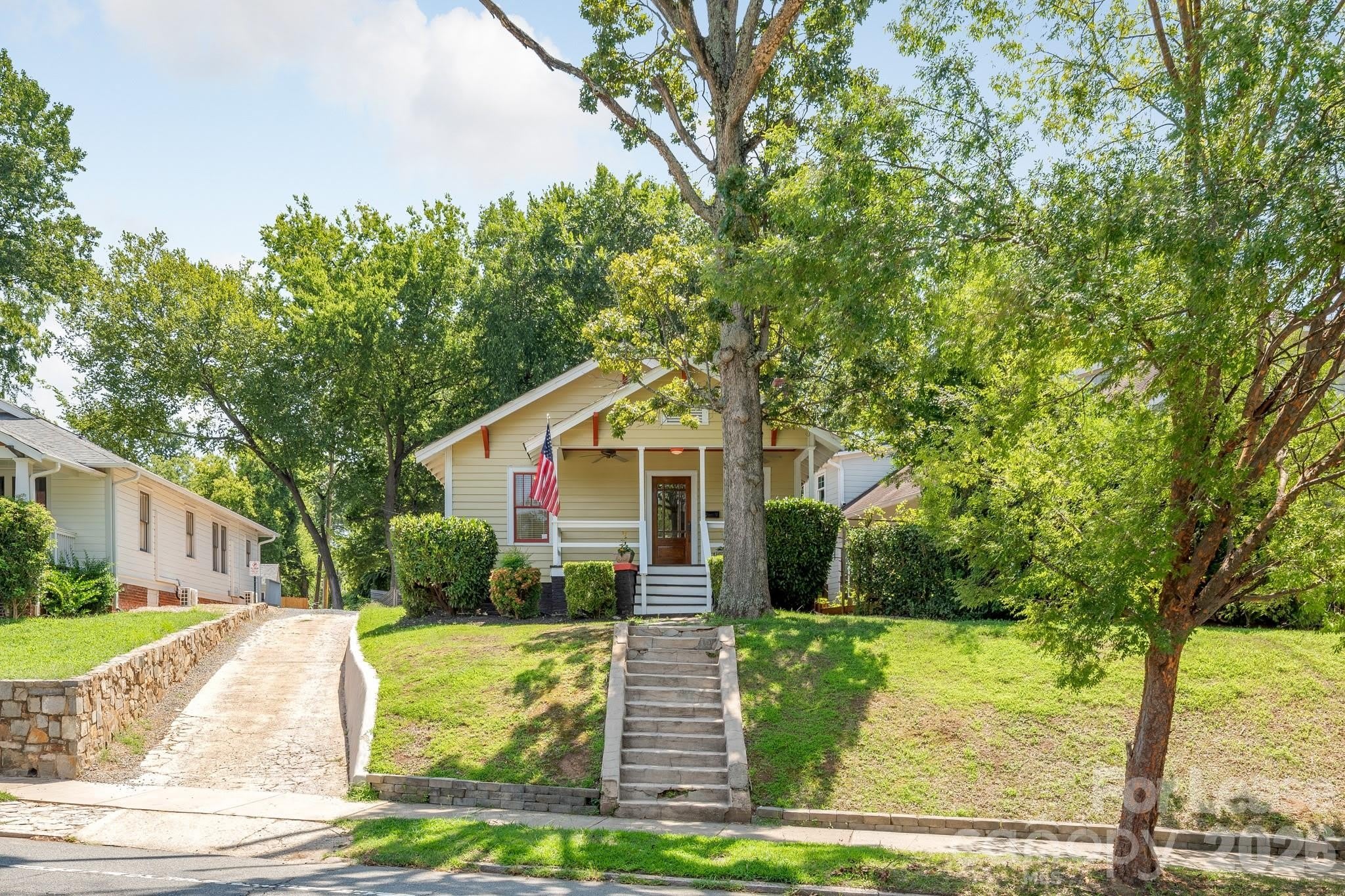 1619 S Mint Street – photo 4