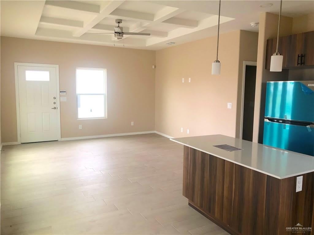 3105 Driftwood Street – photo 2