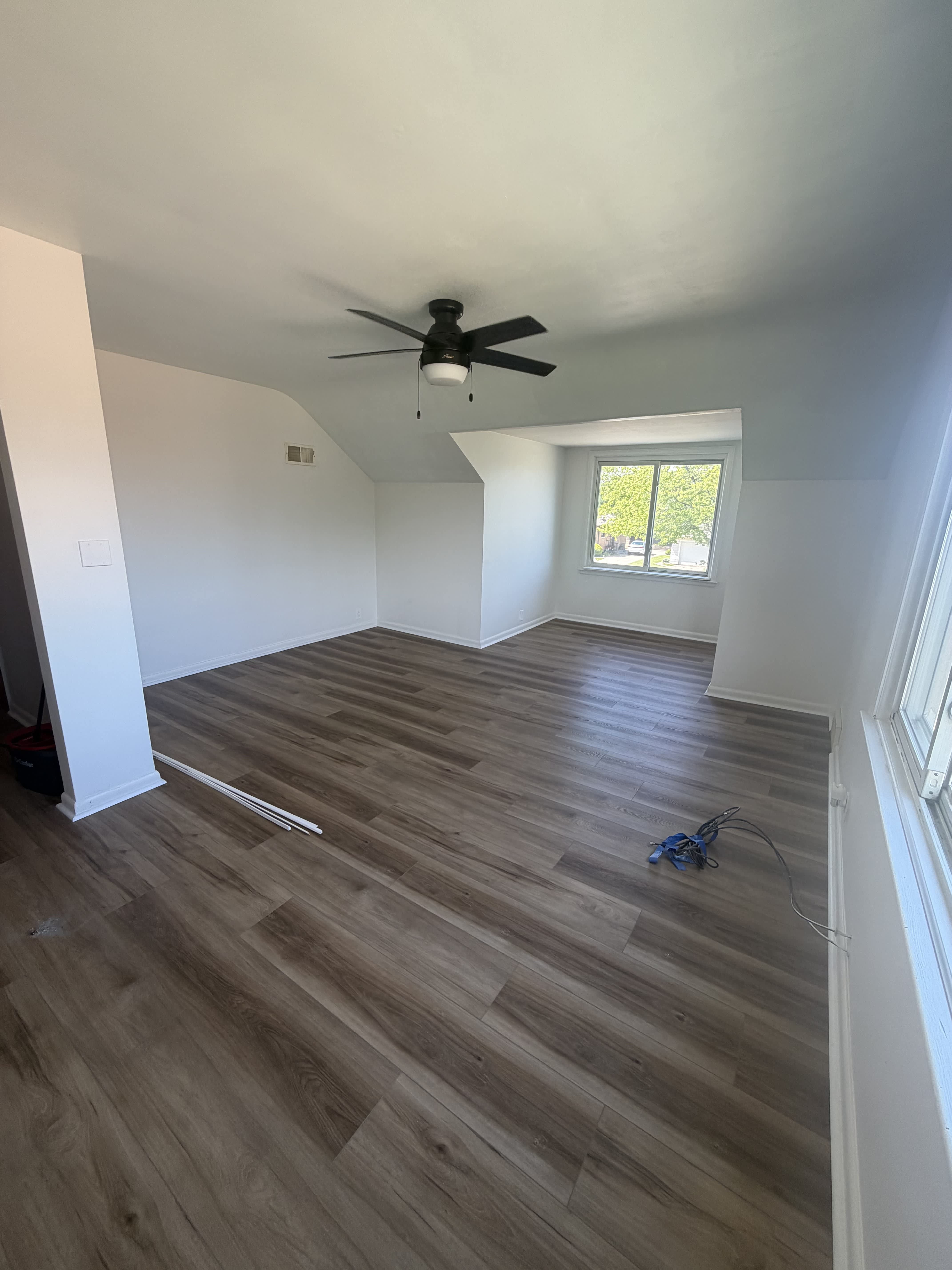 2121 Pearsall Pkwy – photo 1