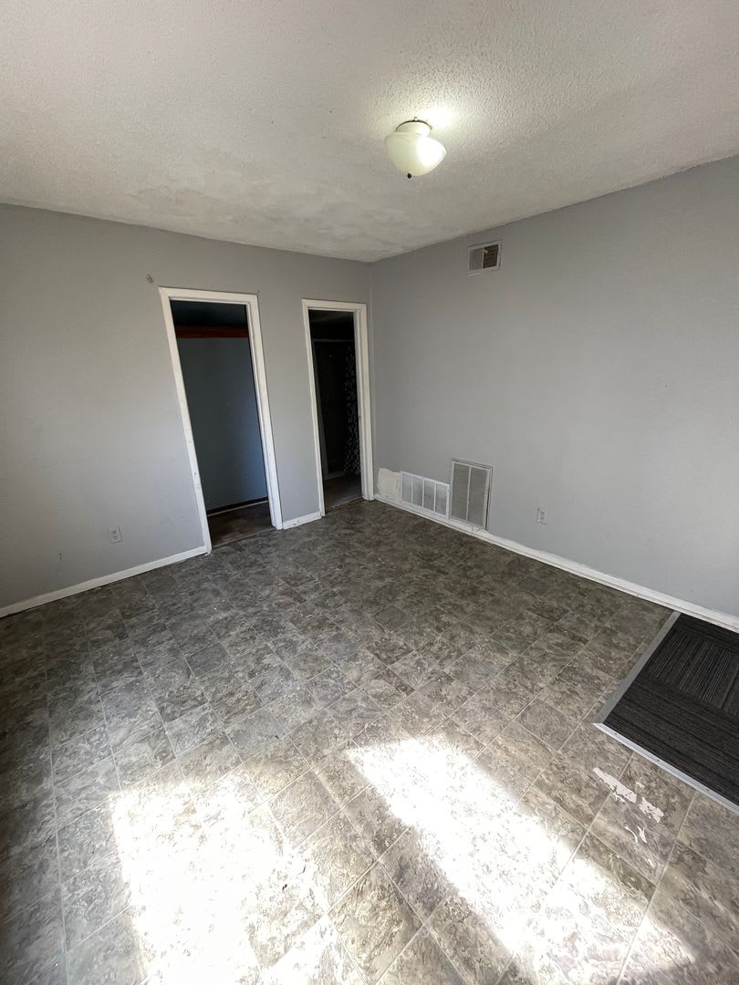 76 Mulberry St – photo 3
