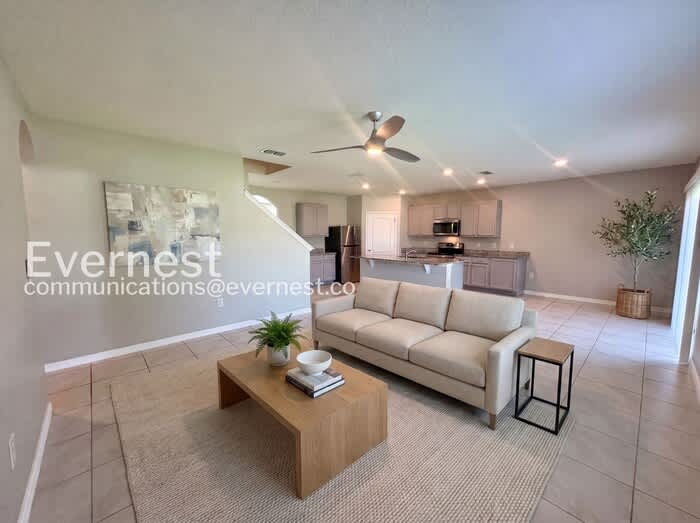 1630 Spray Terrace – photo 3