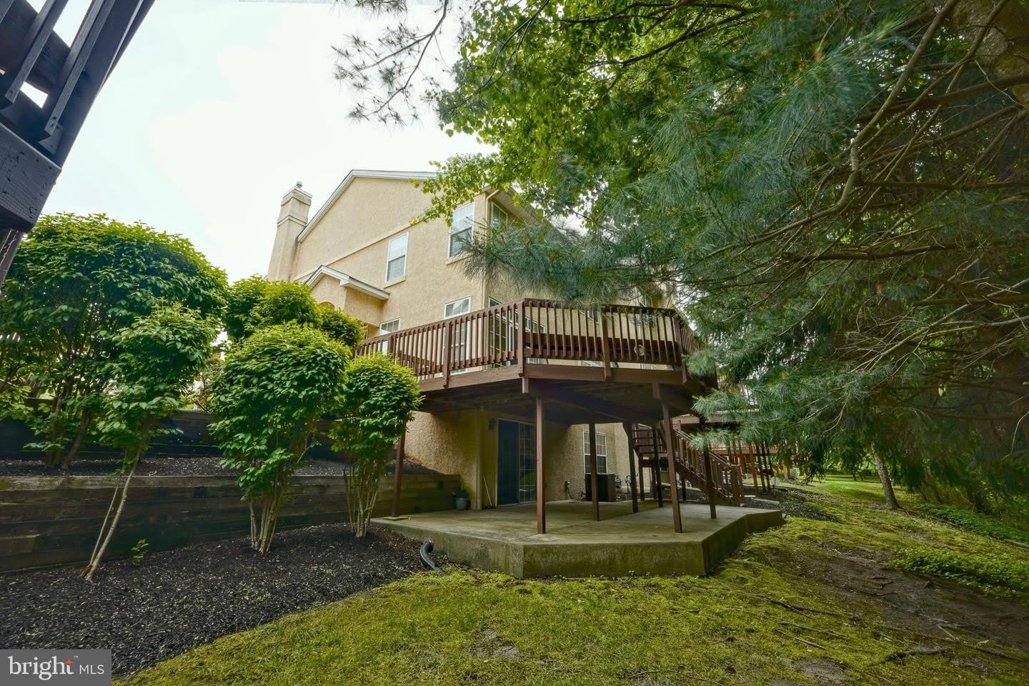 16 BUCKINGHAM PL – photo 4