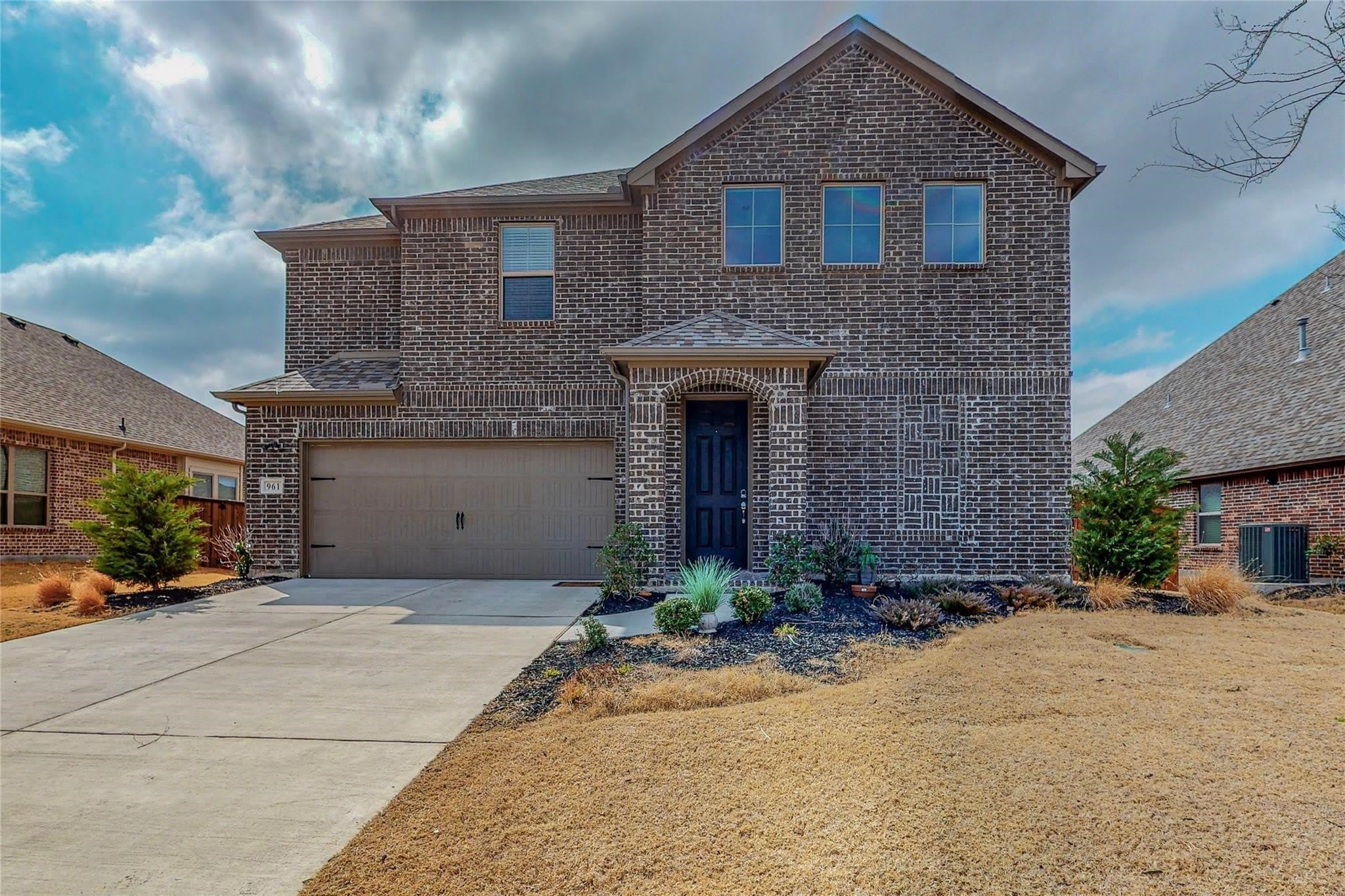 961 Waterview Drive – photo 1