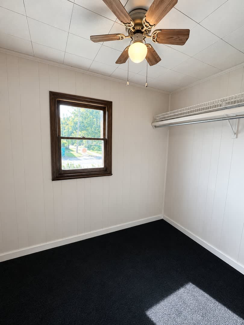 3 Bedroom/ 1.5 Bath Available Now! – photo 5