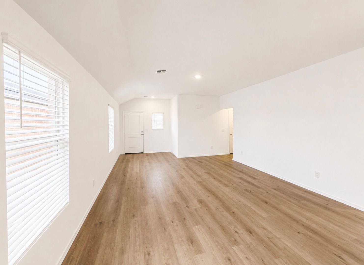 Luxury NEW 3 Bedroom 2 Bathroom Home in Piedmont Schools (Neighborhood Park and Basketball Court) – photo 5