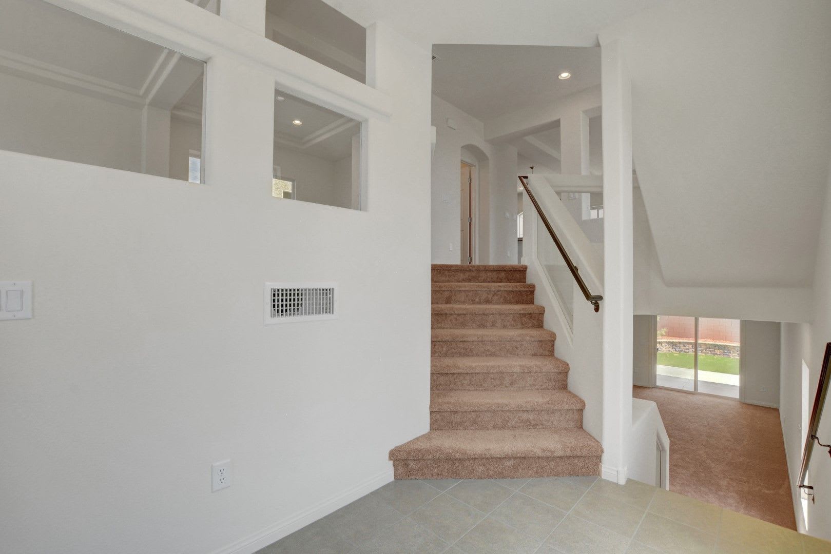 HUGE 3 Story, 5 Bedroom Home in the Southwest! – photo 2