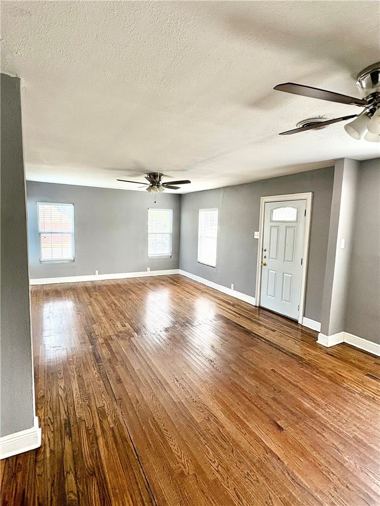 3562 Topeka Street – photo 2
