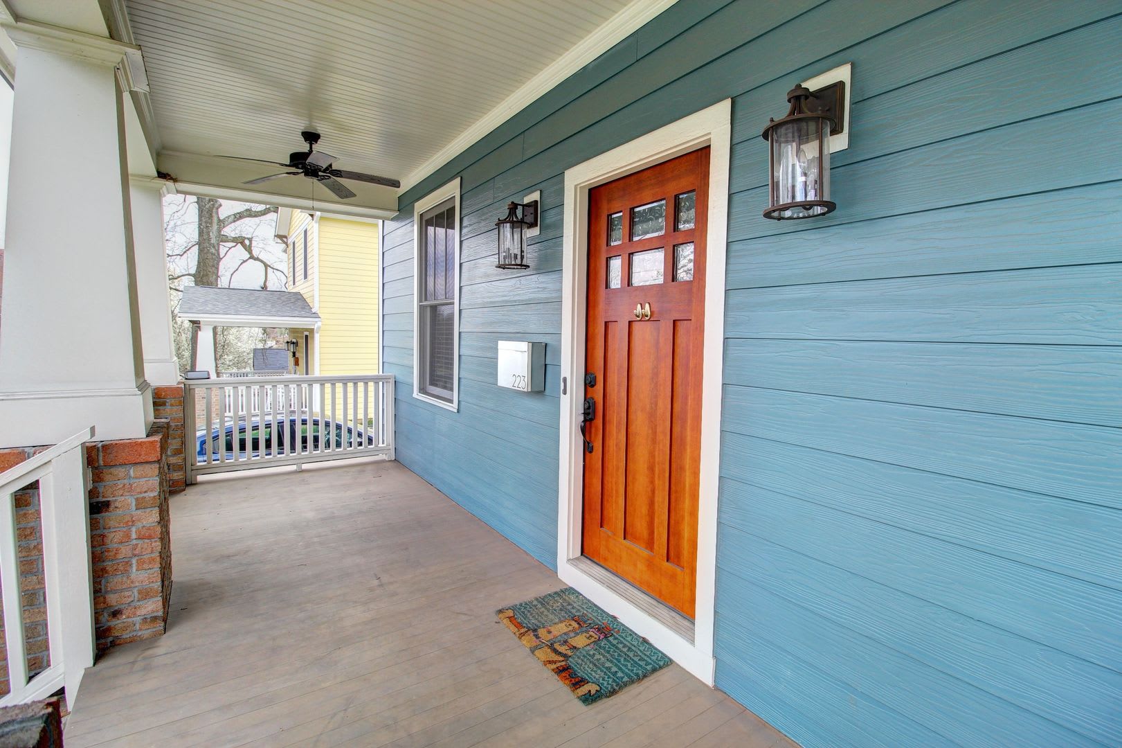 Price Reduced Beautifully Spacious 3Bd 2 5Ba Home Just Minutes From Downtown Durham With Fenced In Backyard – photo 3