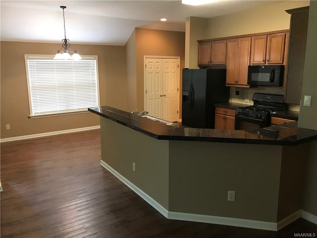 3912 Claiborne Circle – photo 3