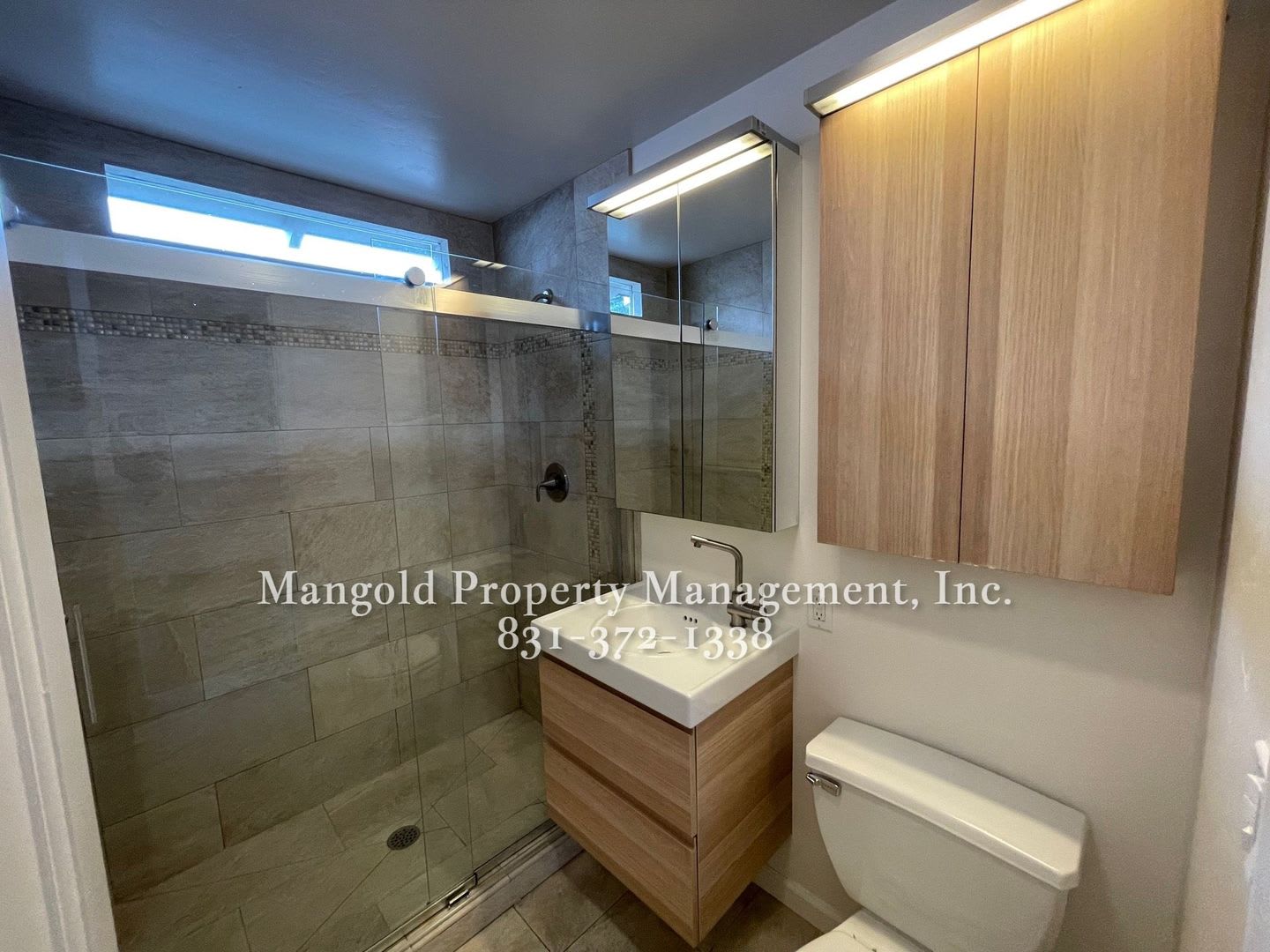 Beautifully Remodeled 2-Bed, 1-Bath Home with Private Yard and EV-Ready – photo 4