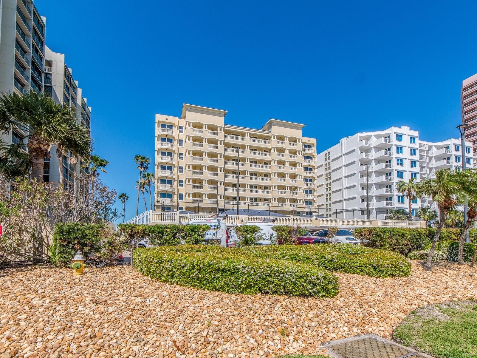1370 GULF Boulevard – photo 2
