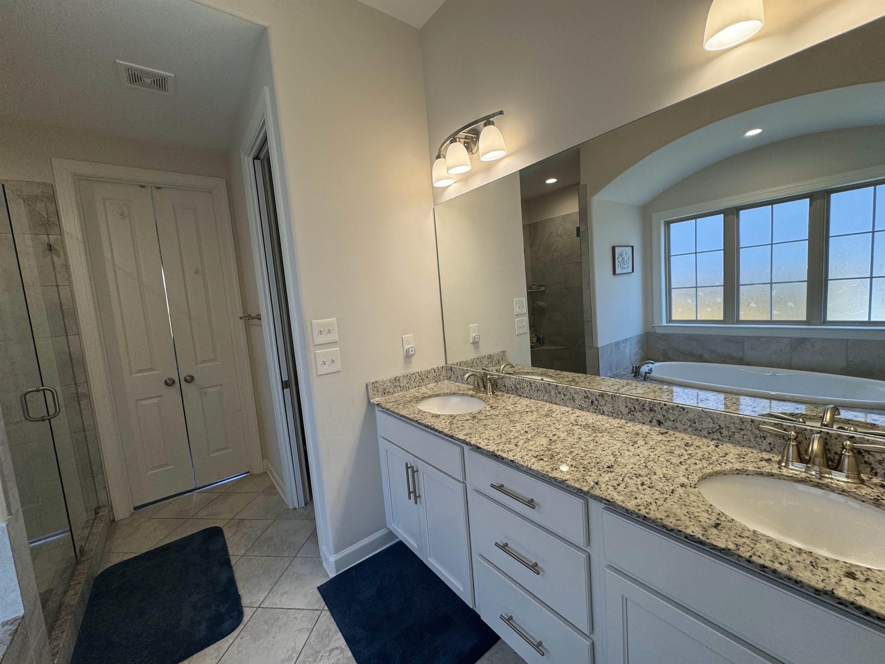 4726 Emmas Cir E – photo 5