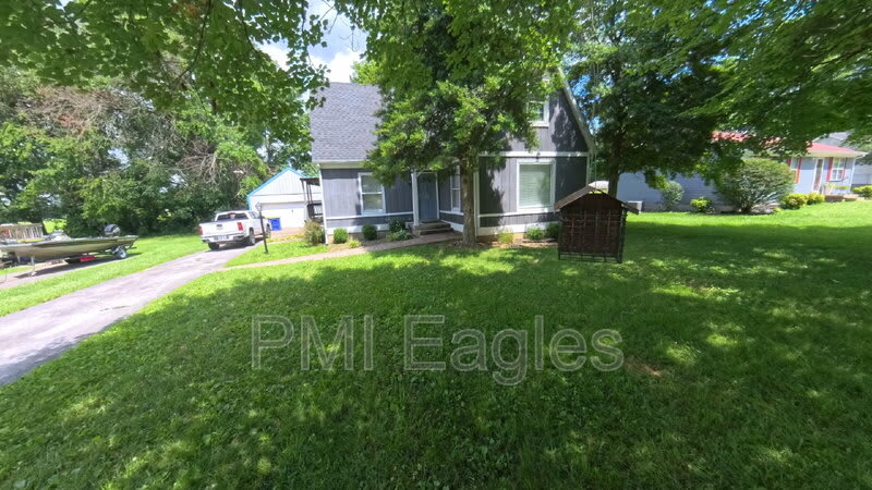 504 Willow Lane – photo 1