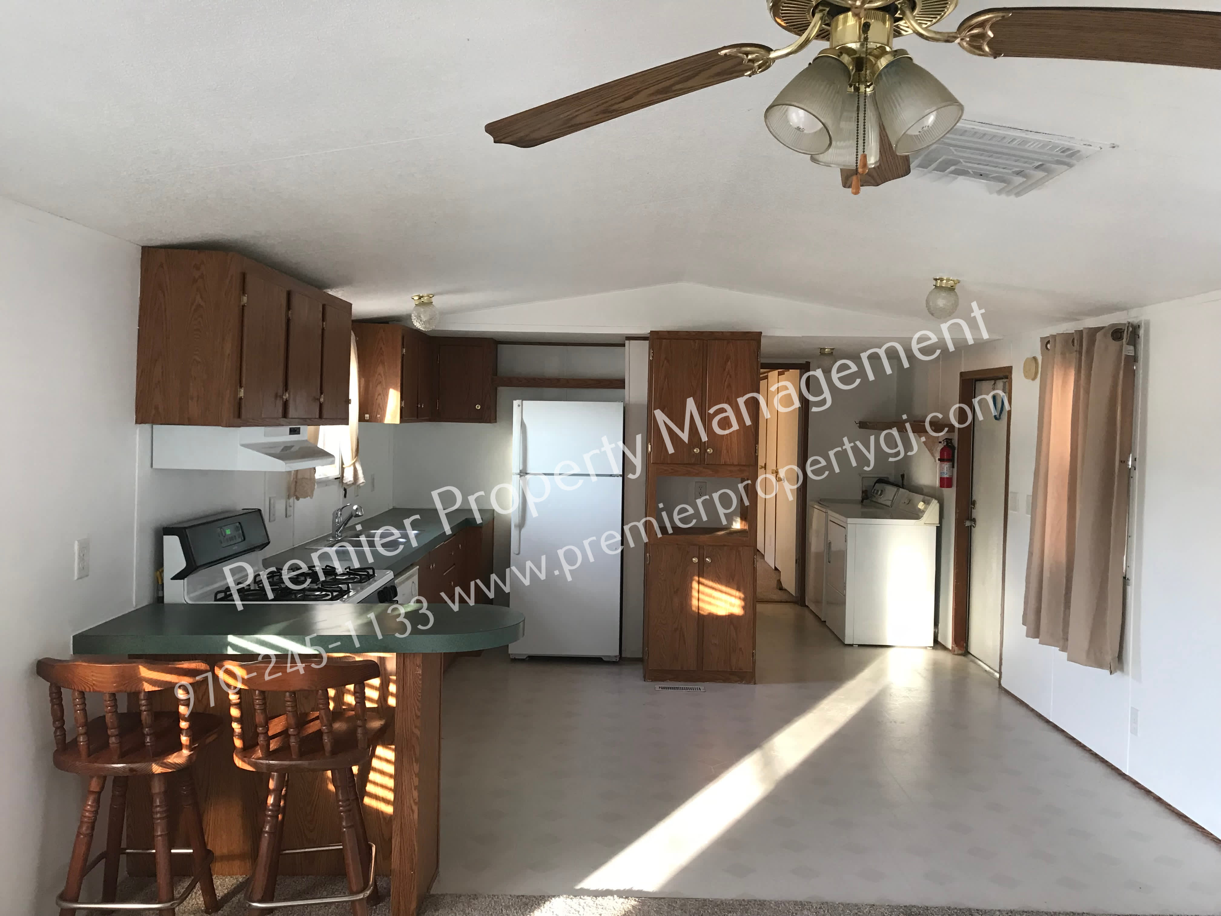 528 1/2 Elm Dr – photo 4