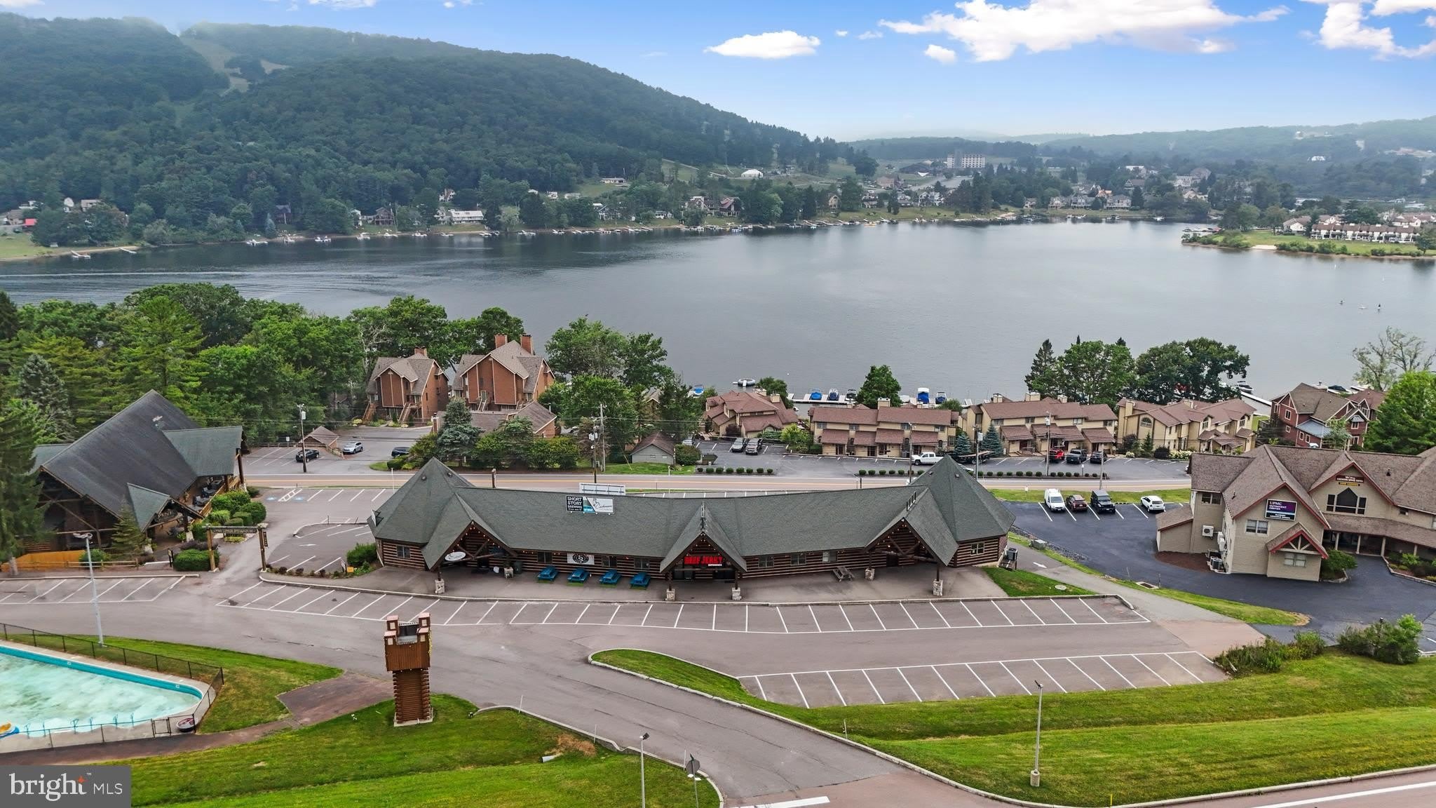1550 DEEP CREEK Drive – photo 3
