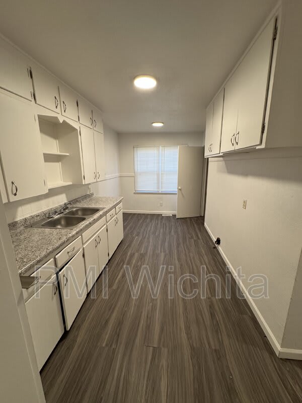 2329 S Belmont St – photo 2
