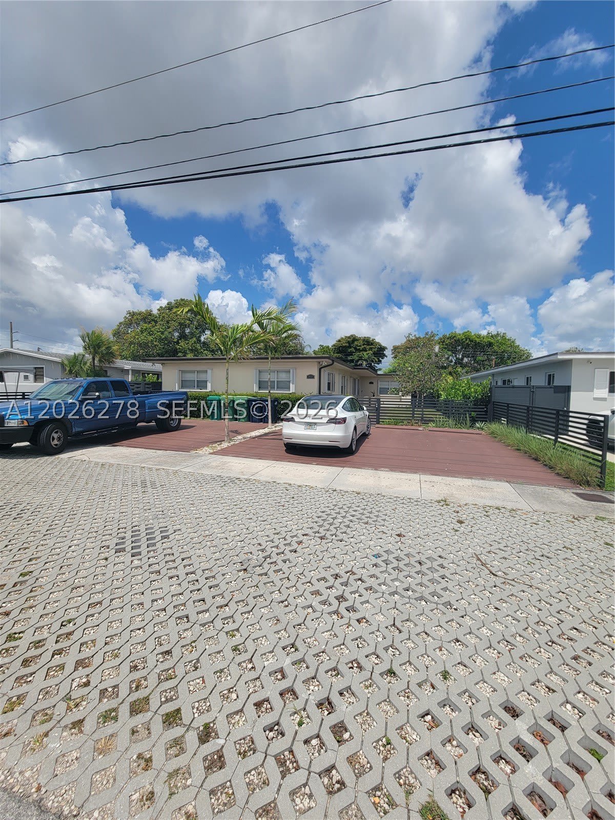 1052 SW 79th Ave – photo 2