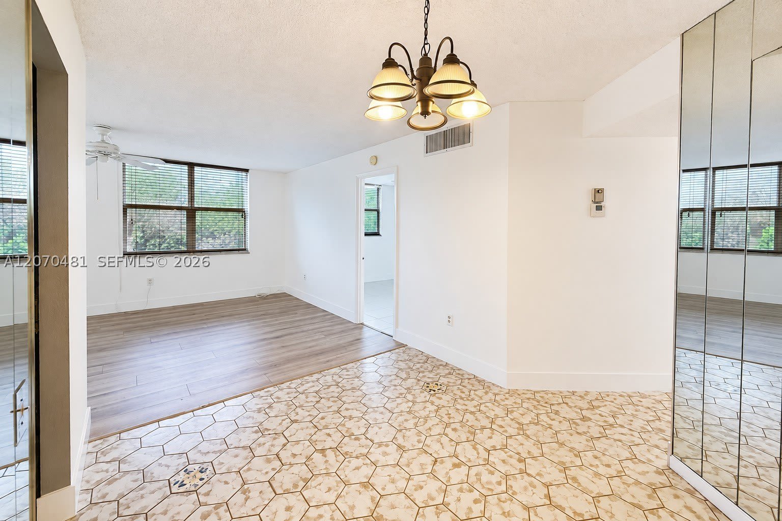 9101 Lime Bay Blvd – photo 4