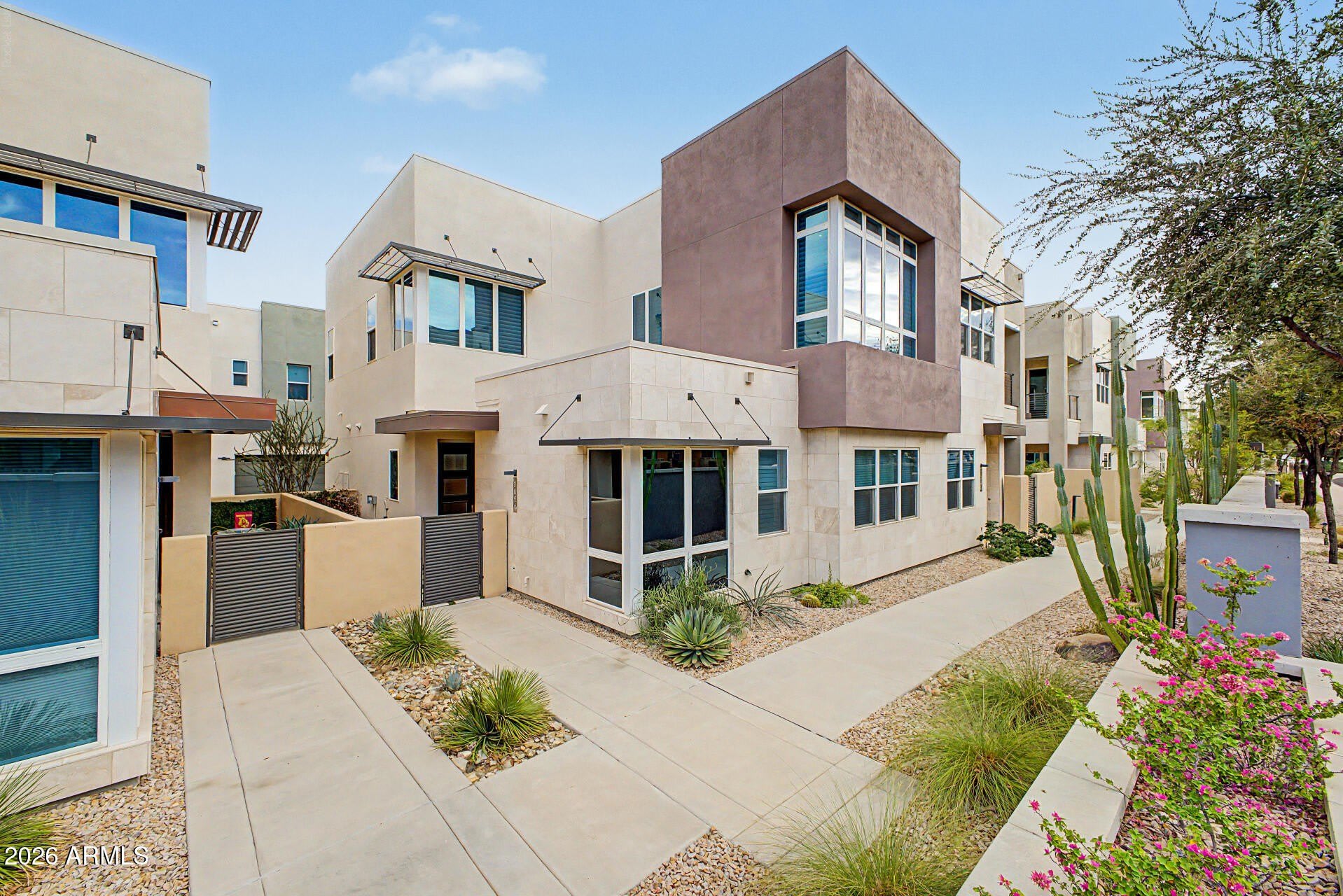 9001 E San Victor Drive – photo 2