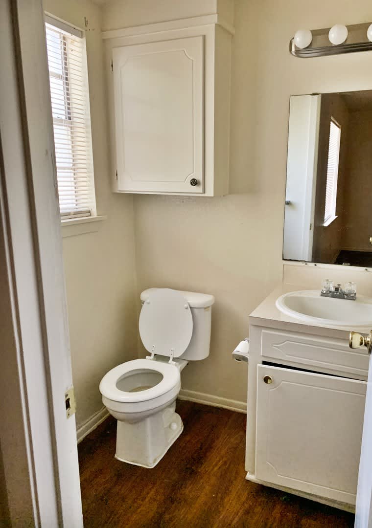 3 bedroom 1.5 bathroom – photo 5