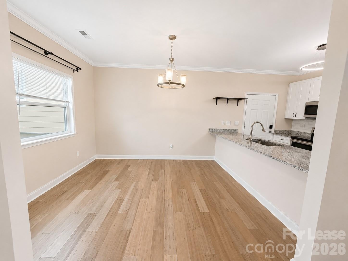309 James Street – photo 4