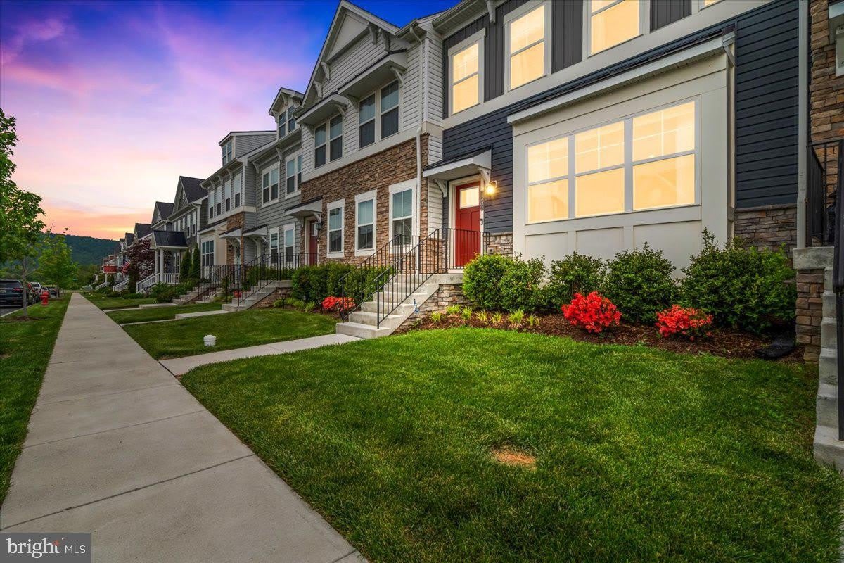 1309 CRAMPTON Place – photo 2
