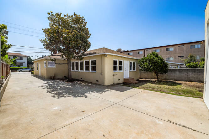 557 N Madison Ave – photo 4