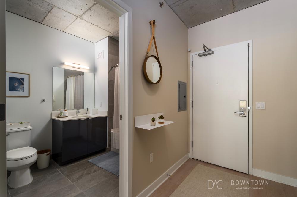 433 N Wells St – photo 3