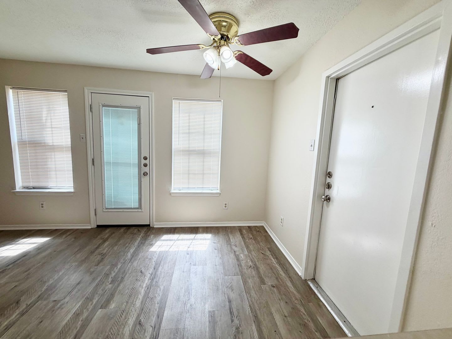 Spacious 2 bed 2 bath Condo in the heart of Waco – photo 4