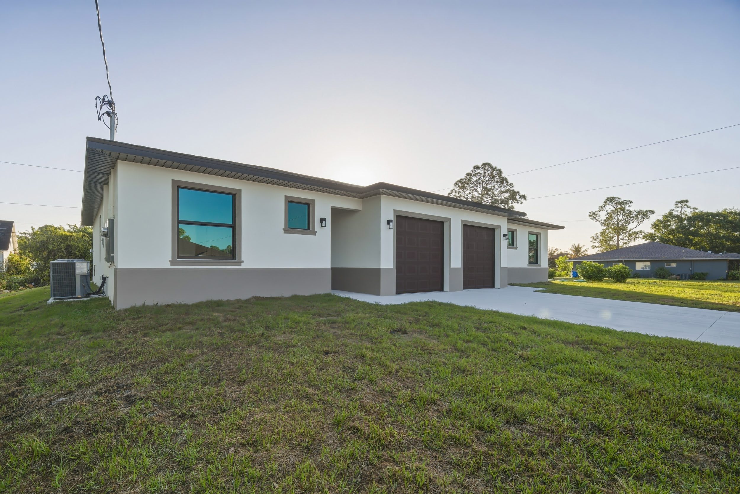 2411 Lola Ave – photo 2