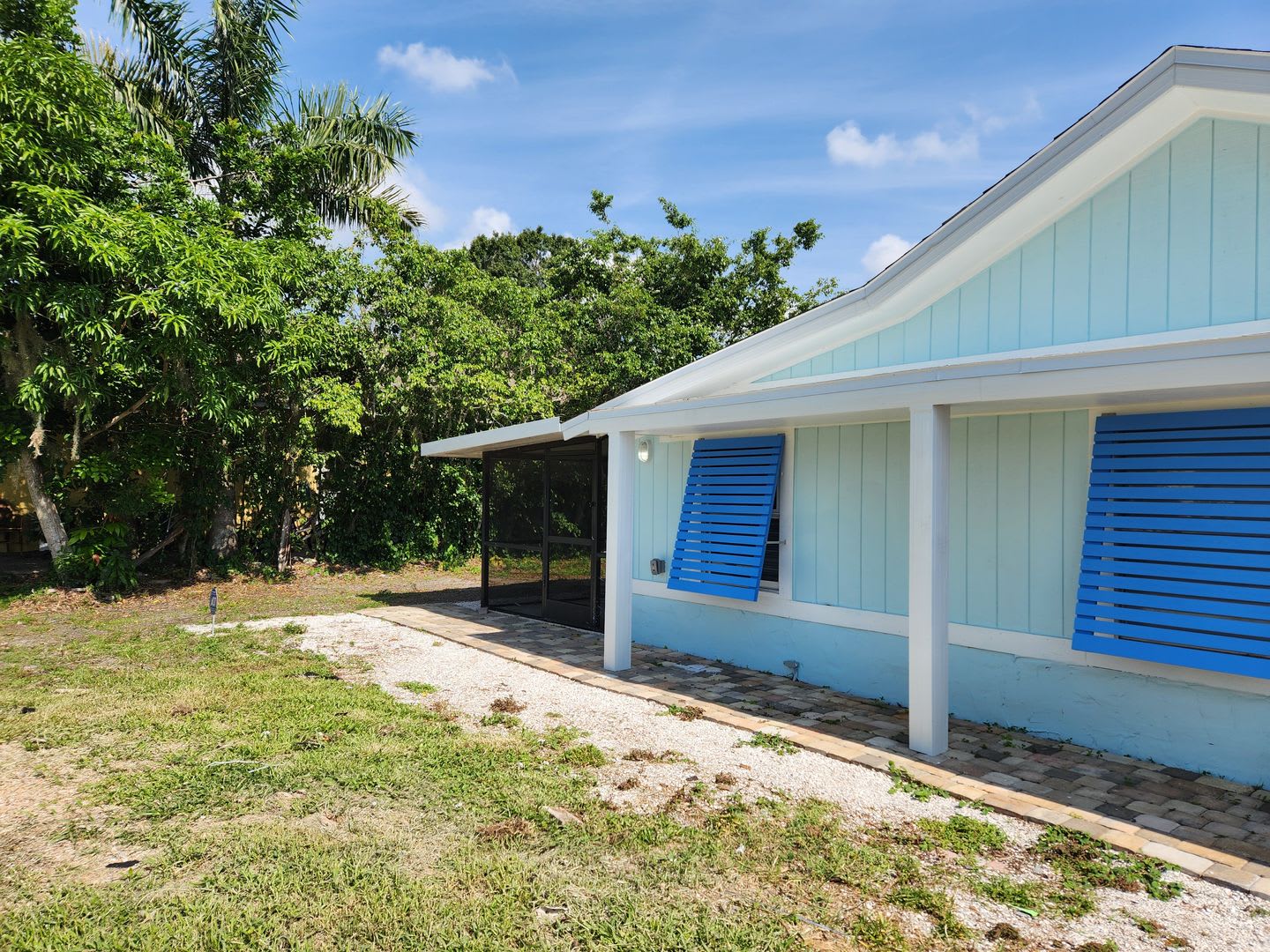 Coastal Charm Awaits In Bonita Springs Recently Reduced – photo 1