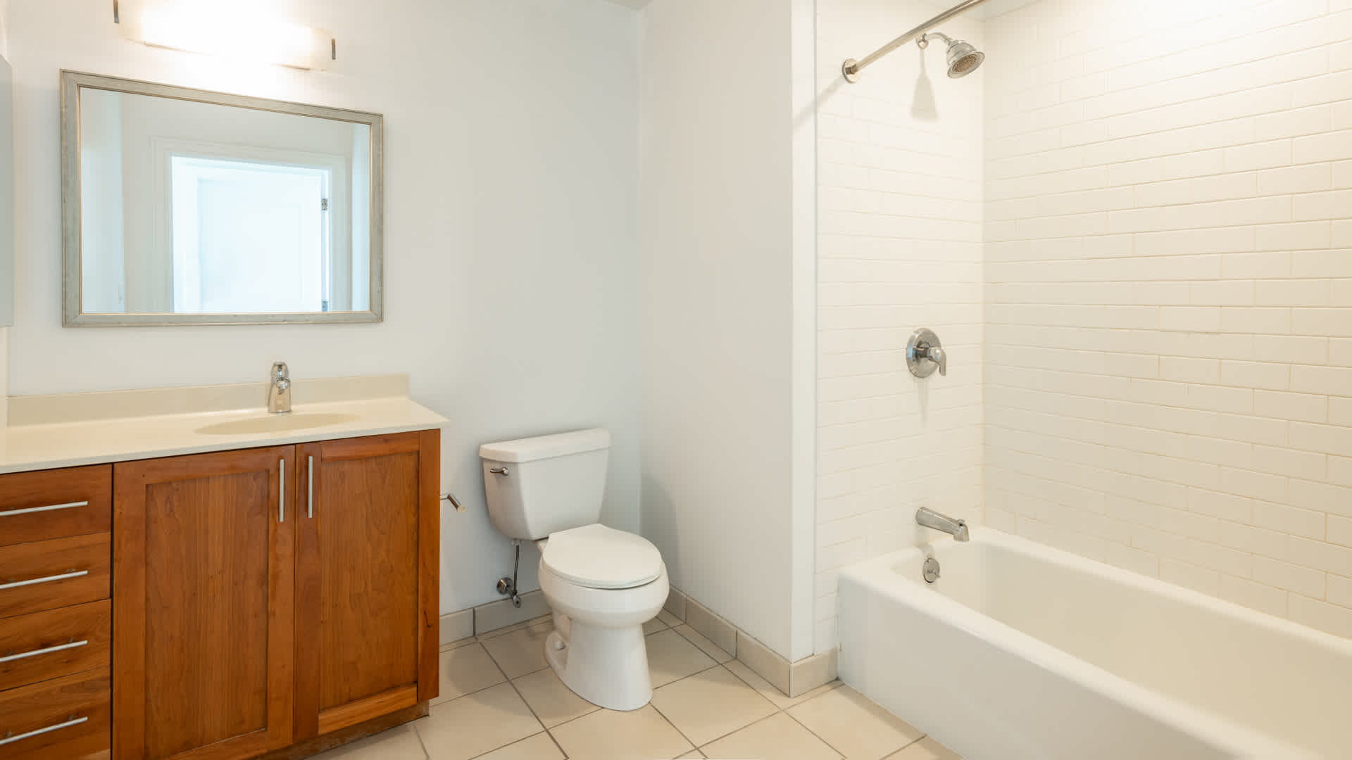 The West End Apartments-Asteria, Villas and Vesta – photo 1