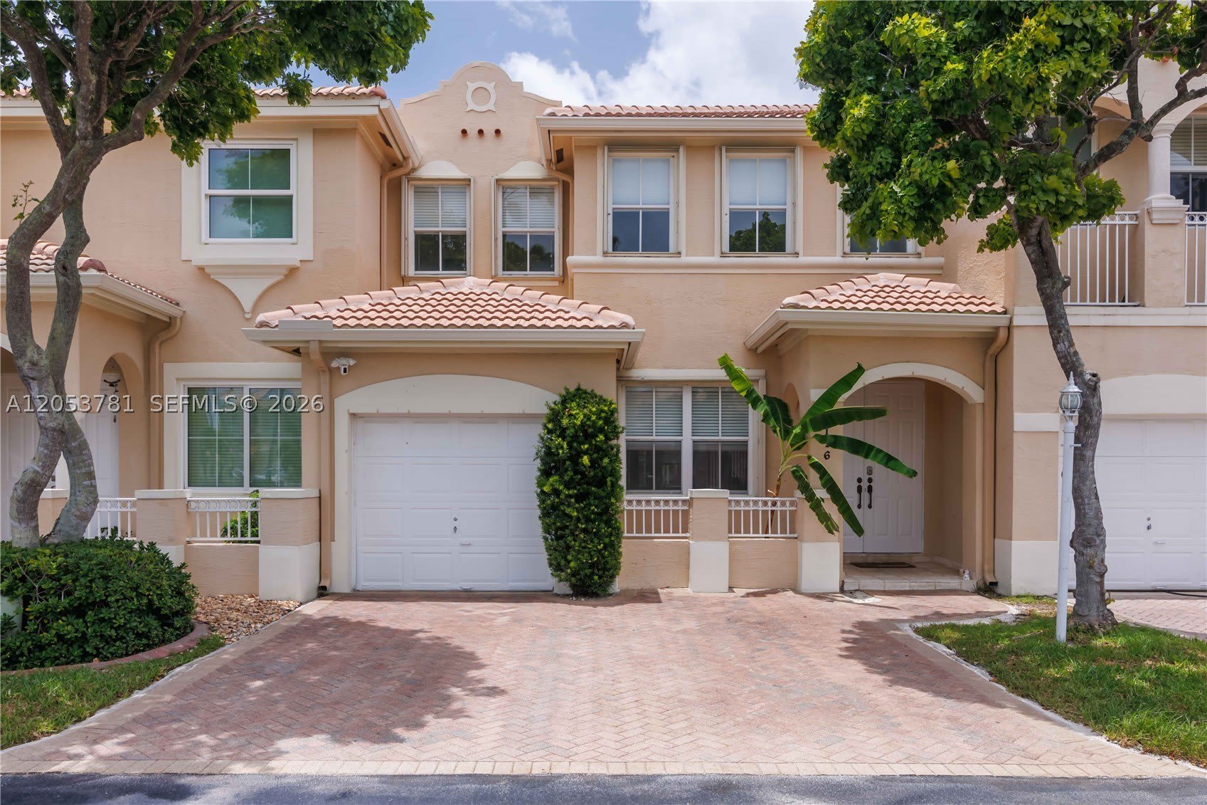 3126 NW 101st Ct – photo 1