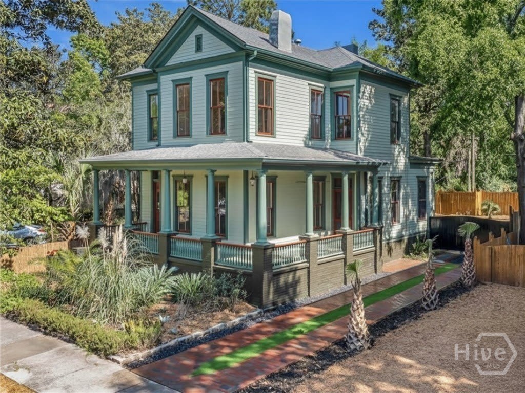 212 W 40th Street – photo 2