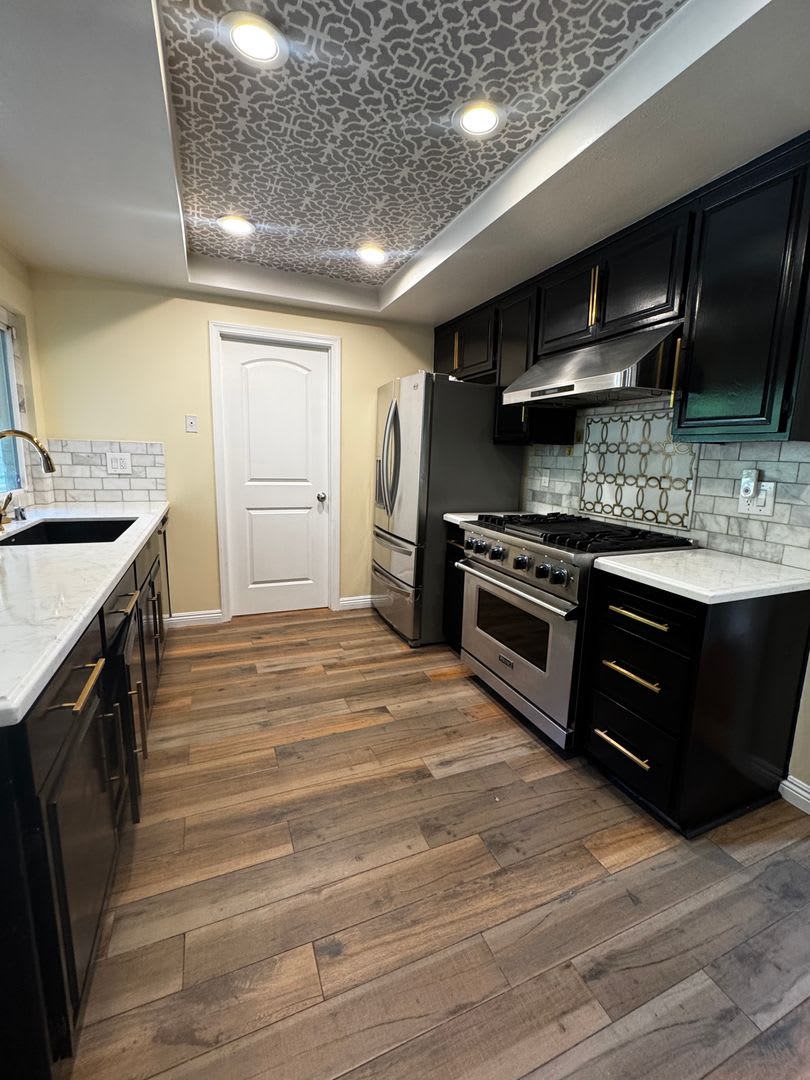 Spacious Remodeled Home In Prime Westlake Neighborhood – photo 5