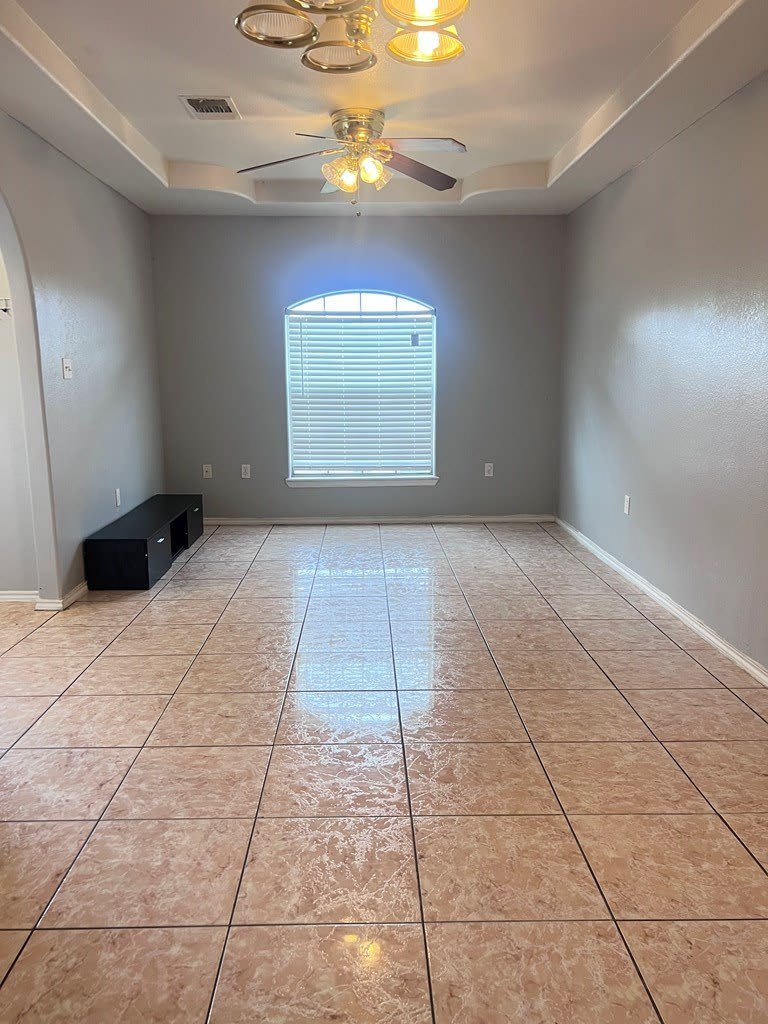 2148 La Jolla – photo 5