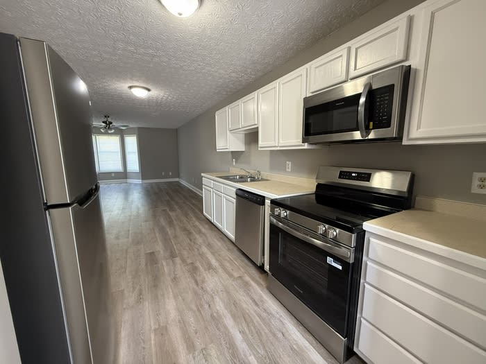 233 Westchester Circle – photo 2