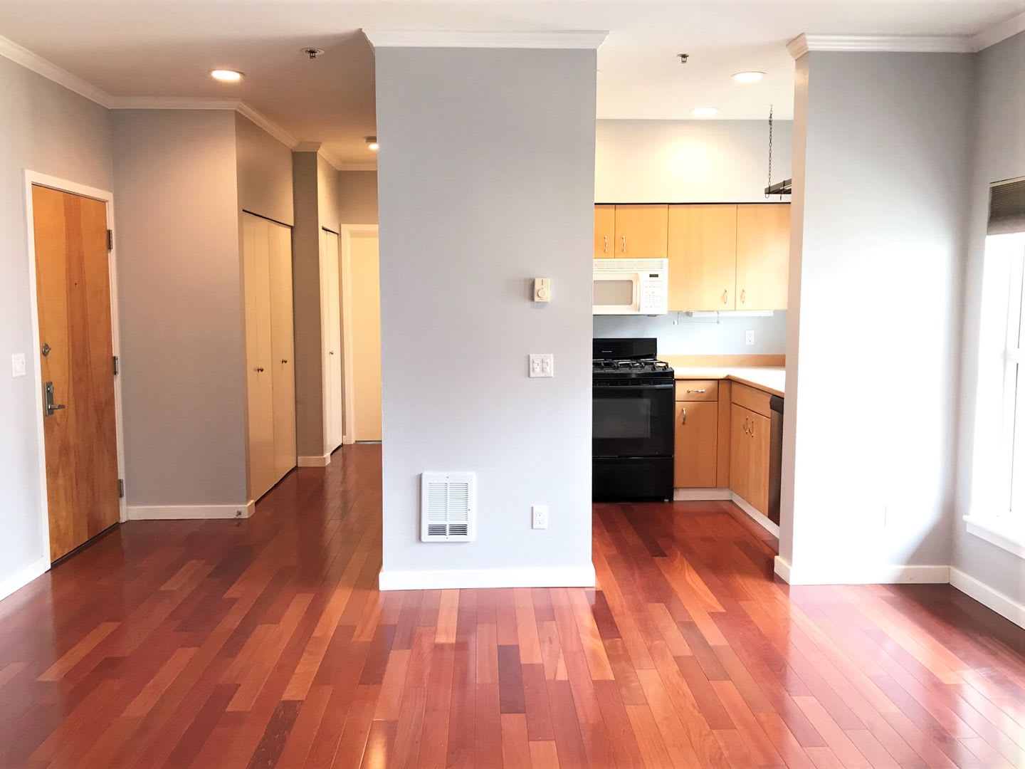 1Bd/1Ba Seattle Condo – photo 4