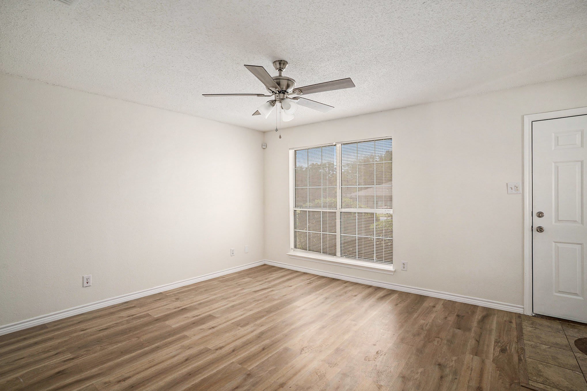 602 Mcanear Street – photo 5