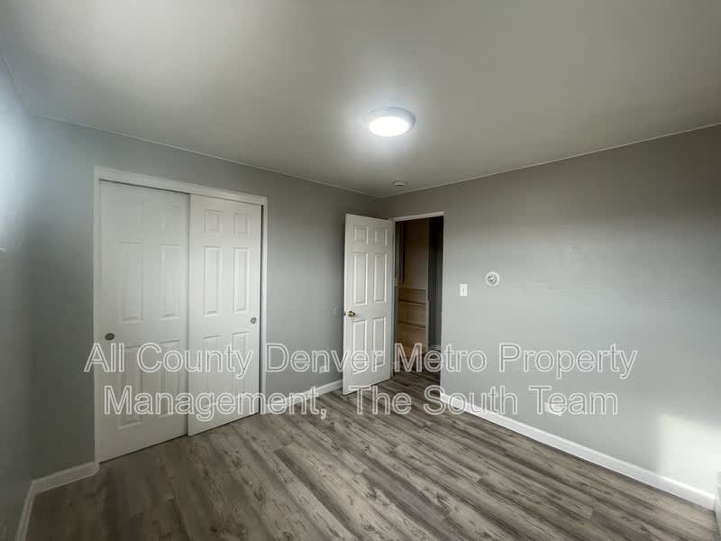 1627 Alton St – photo 5