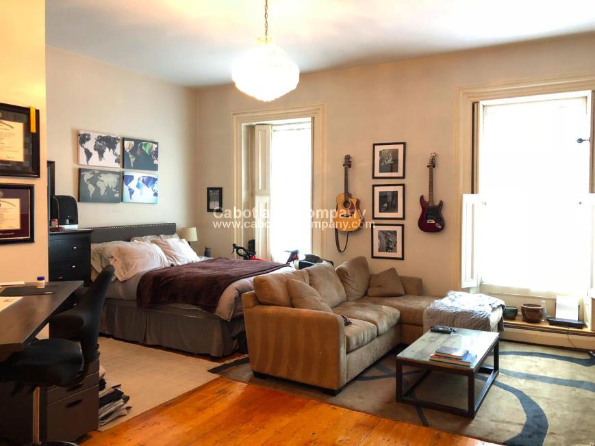 141 Beacon St – photo 2
