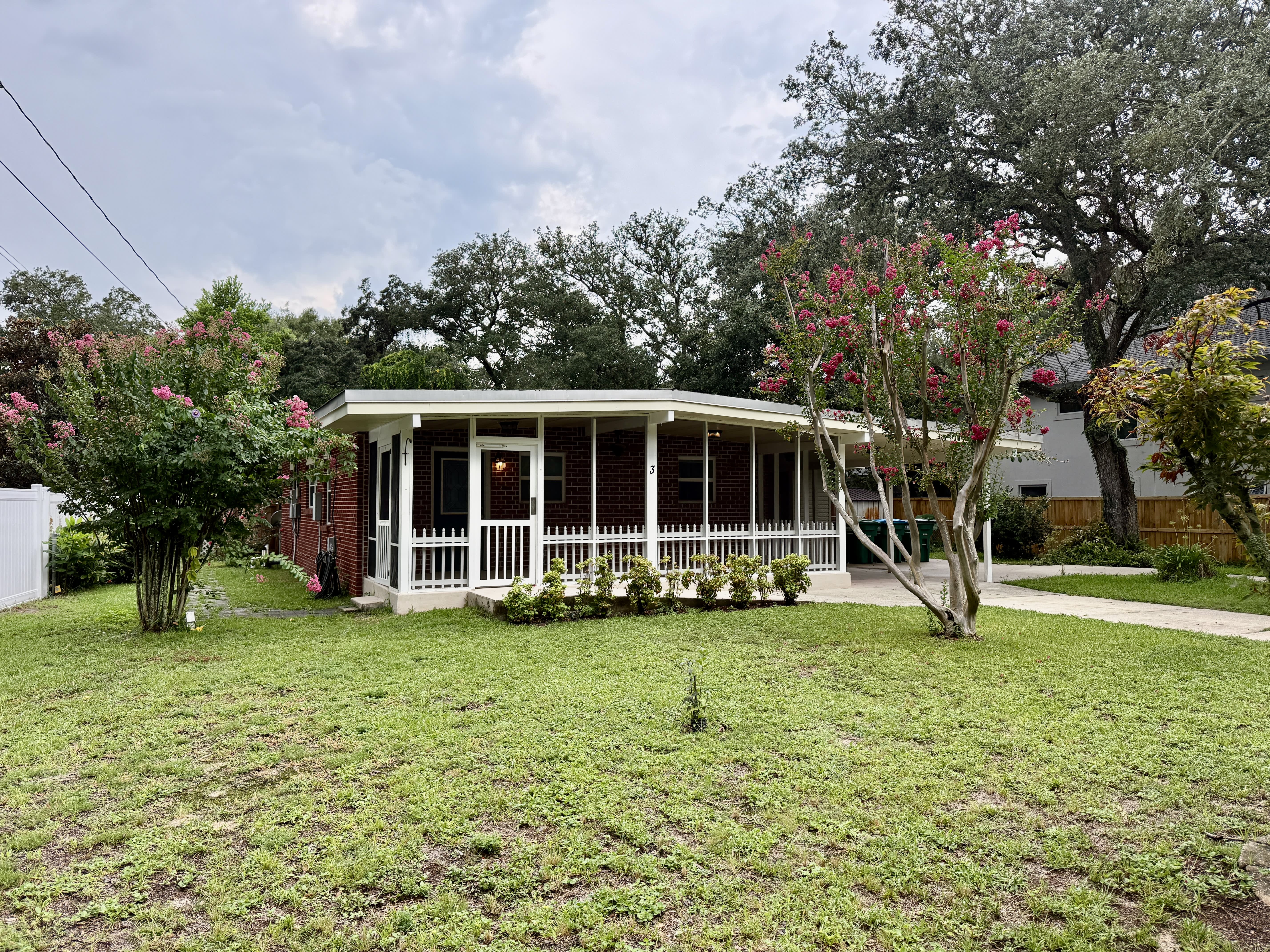 3 Driftwood Ave – photo 1