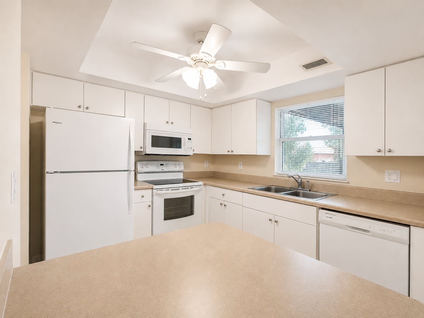 1138 Se 19th Ln – photo 5